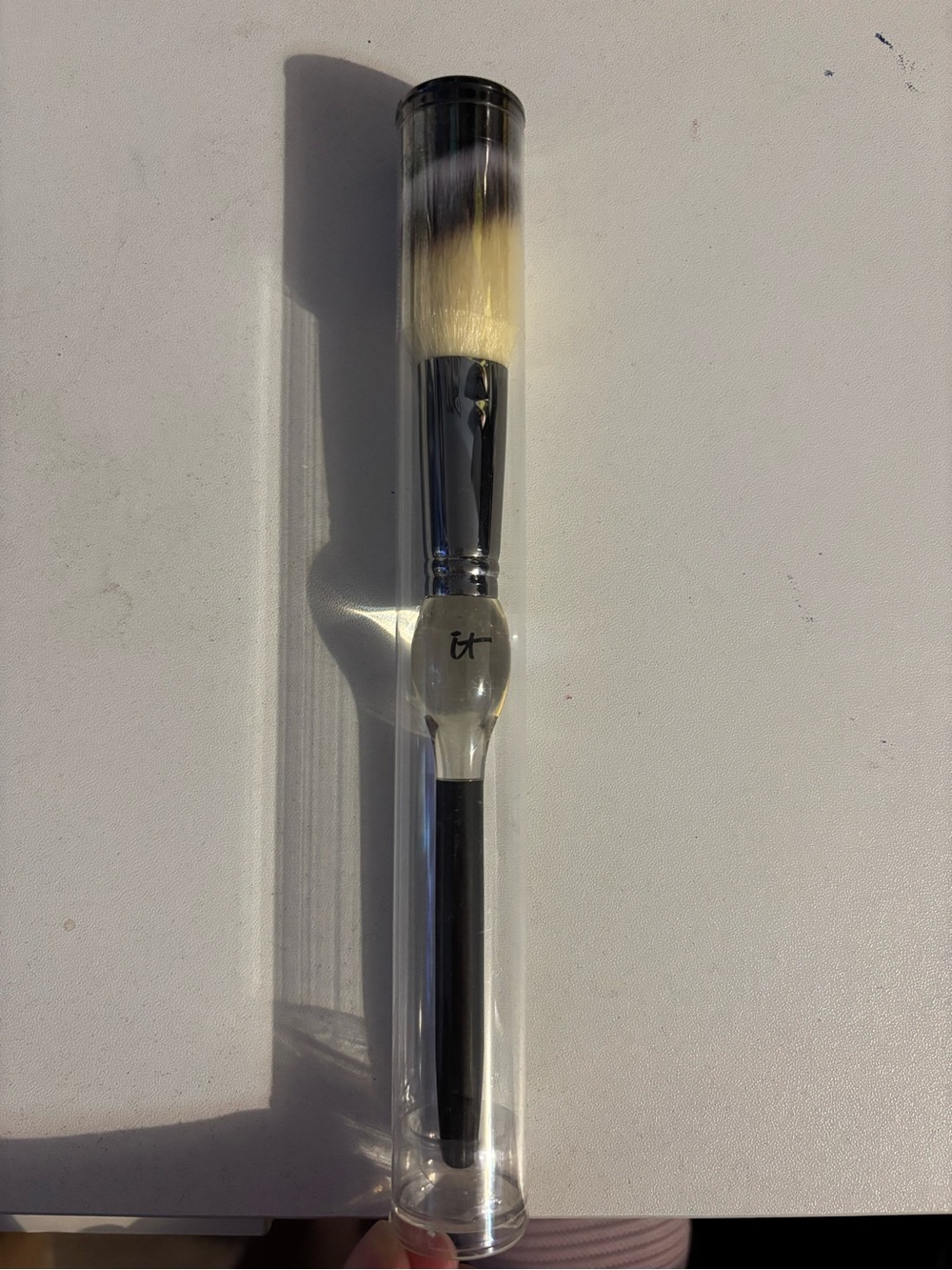 IT Cosmetics Heavenly Luxe French Boutique Blush Brush #4 - Picture 2 of 4